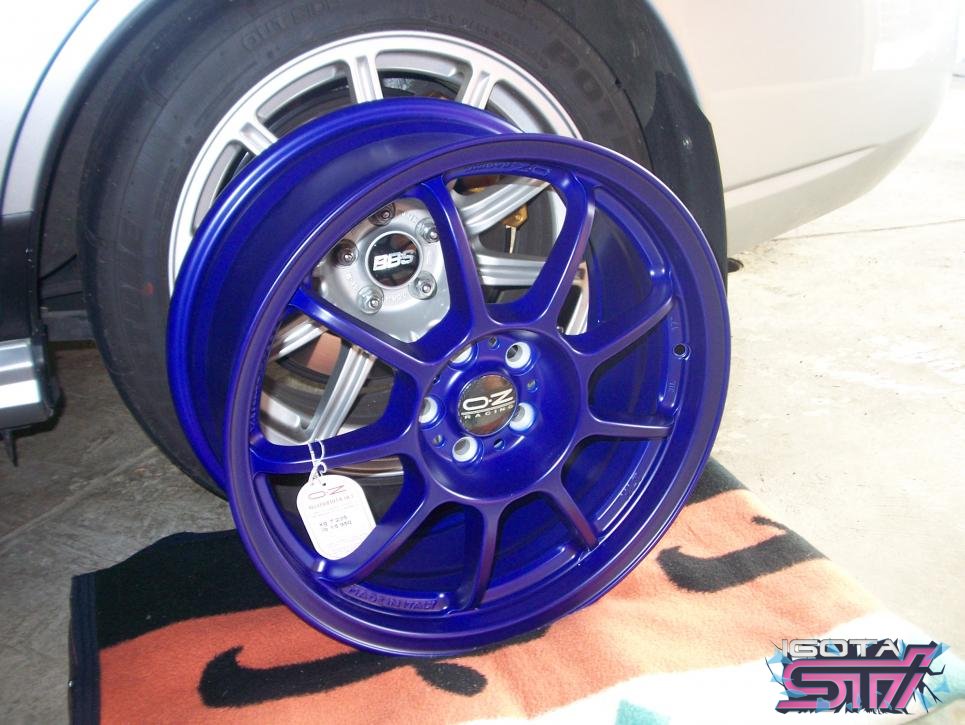 Sneak Peak of my OZ Alleggerita HLT(Blue Painted) wheels!